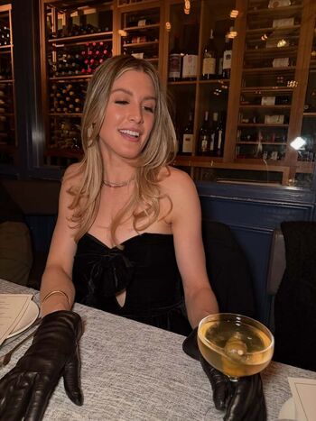 Full leaked Eugenie bouchard private photo