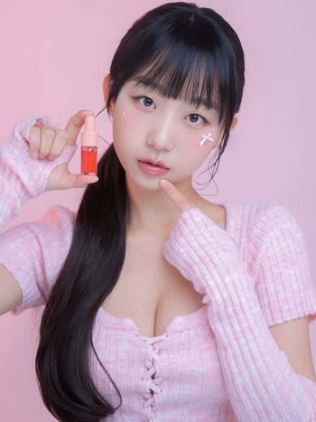 Full leaked Eunji pyoapple  page private photo
