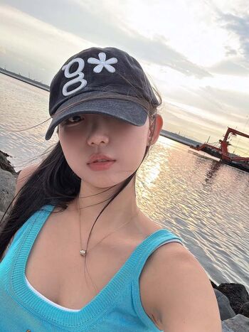 Full leaked Eunji pyoapple private photo