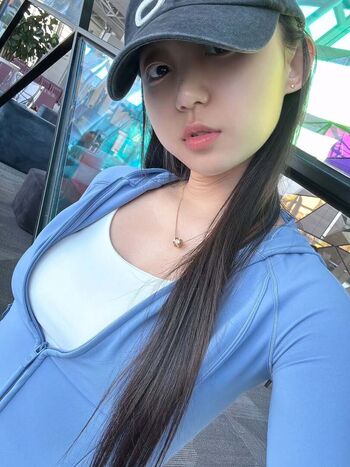 Full leaked Eunji pyoapple private photo