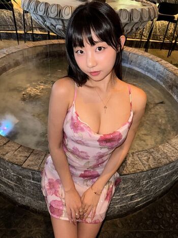 Full leaked Eunji pyoapple private photo