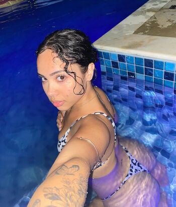 Full leaked Euu sool private photo