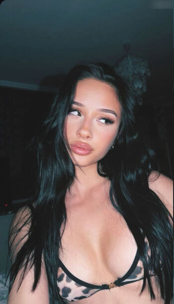 Full leaked Ev elinne private photo
