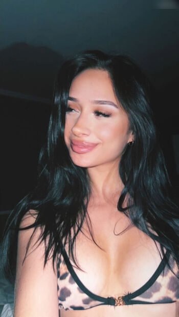 Full leaked Ev elinne private photo