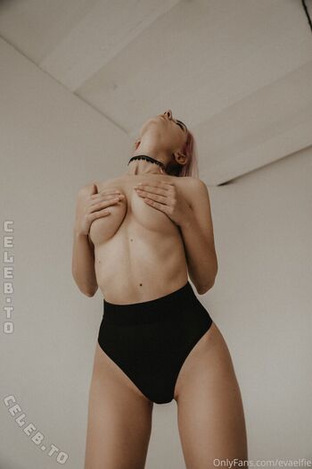 Full leaked Eva elfie private photo