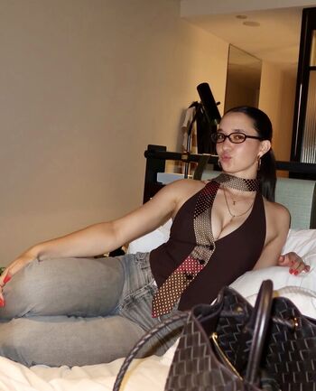 Full leaked Eva lys page private photo