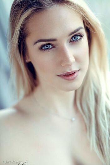 Eva Mikulski