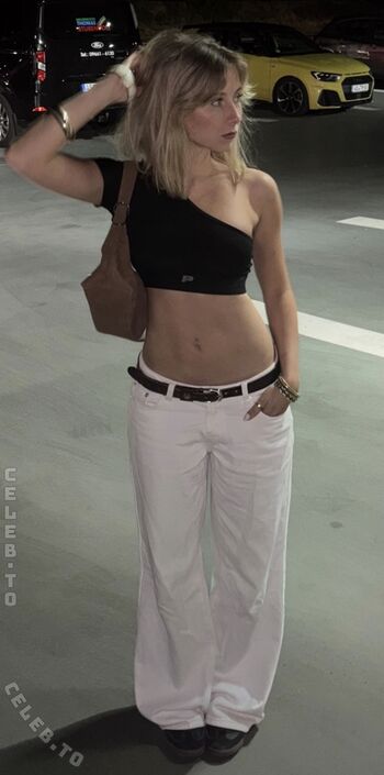 Full leaked Evaaklm private photo