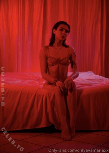 Full leaked Evamariee private photo