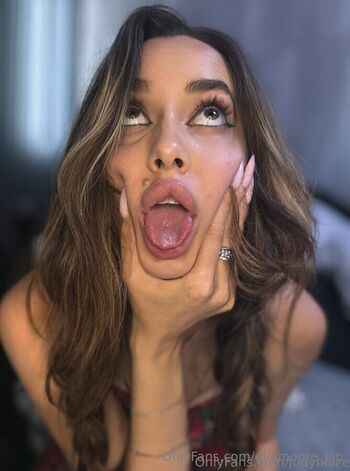 Full leaked Evamoore vip private photo