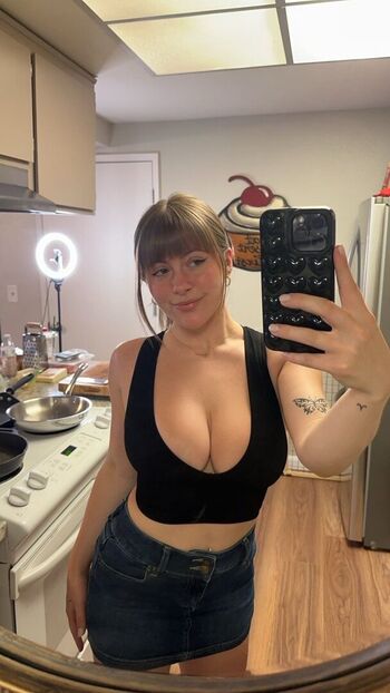 Full leaked Evann haley private photo