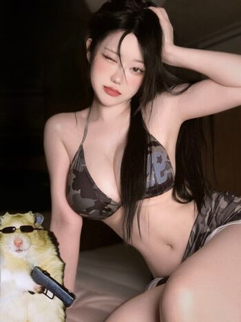 Full leaked Evawishx private photo