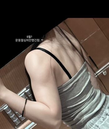 Full leaked Evawishx  page private photo