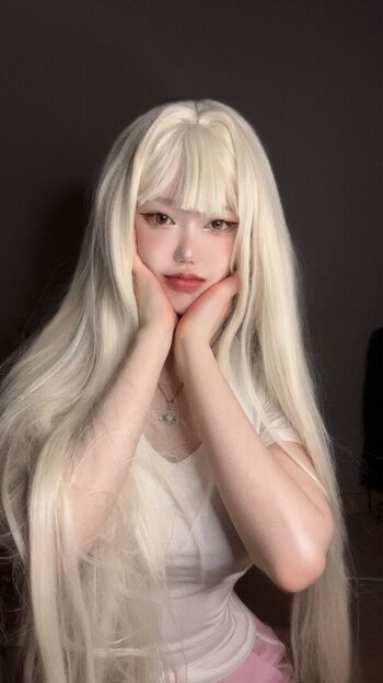 Full leaked Evawishx  page private photo