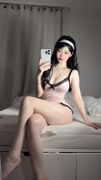 Full leaked Evawishx private photo