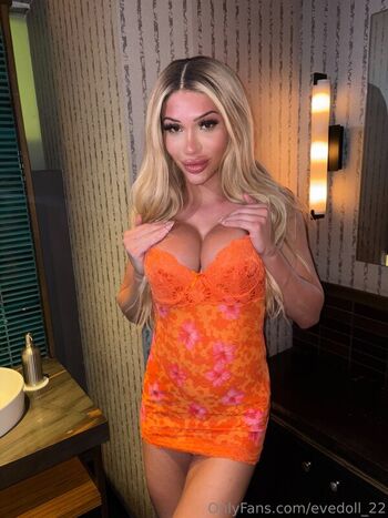 Full leaked Eve doll private photo