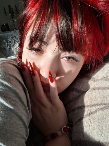 Full leaked Eveisbed page private photo
