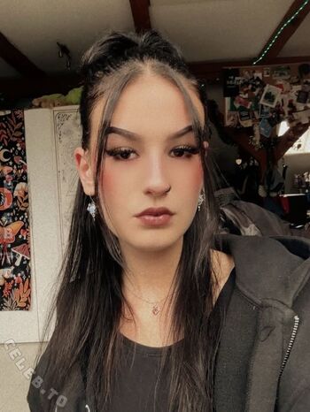 Full leaked Eveline private photo