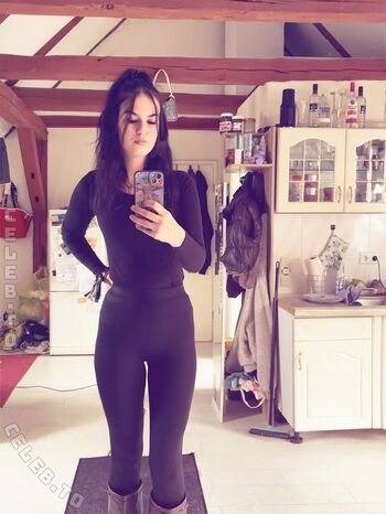 Full leaked Eveline private photo