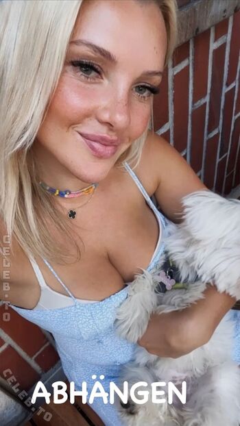 Full leaked Evelyn burdecki private photo