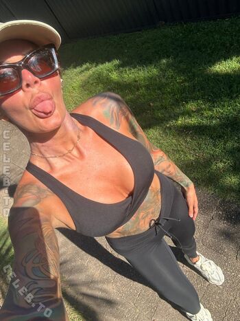 evelynuncovered