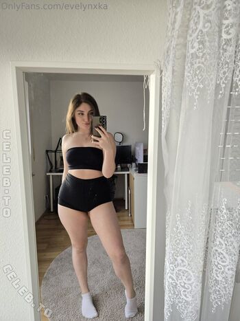 Full leaked Evelynxka private photo