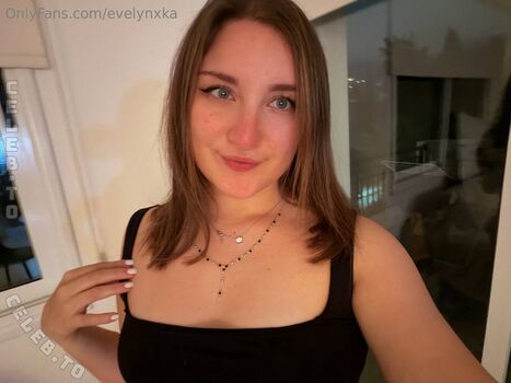 Full leaked Evelynxka private photo