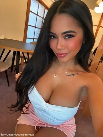 Full leaked Eversunneva private photo