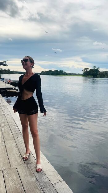 Full leaked Evi binder private photo
