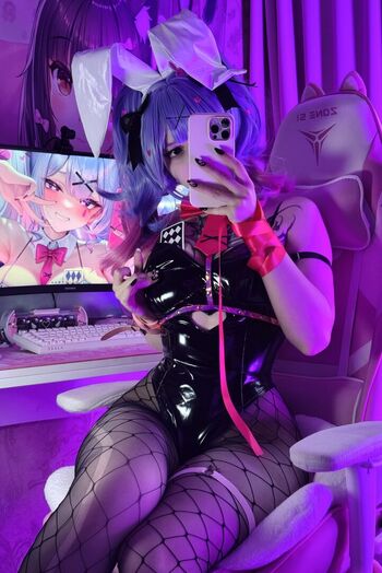 Full leaked Evi heaven page private photo