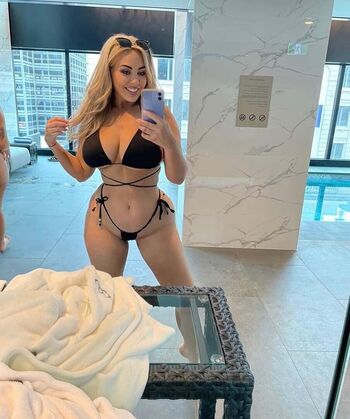 Full leaked Evie leana page private photo