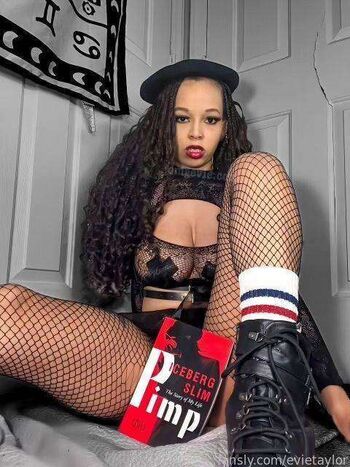 Full leaked Evie taylor private photo