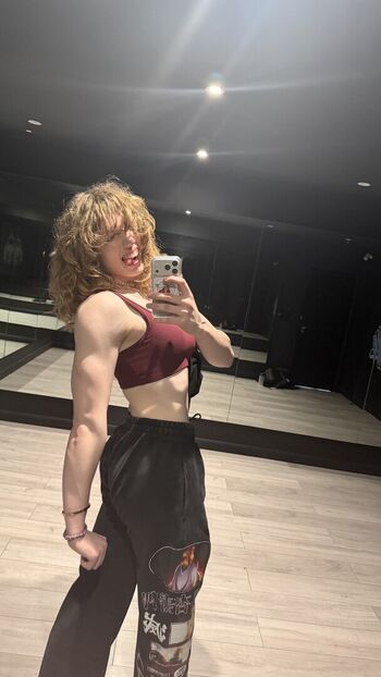 Full leaked Eviedotgym private photo