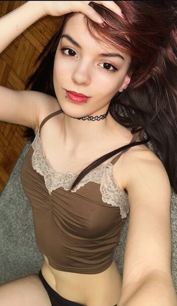 Full leaked Eviesunset  page private photo