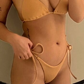 Full leaked Evon tan private photo