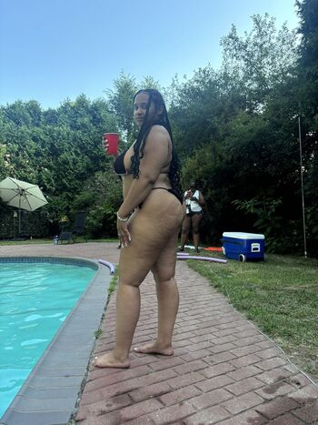 Full leaked Exoticbosgurl private photo