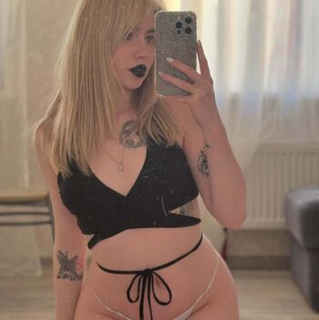 Full leaked Extrachka private photo