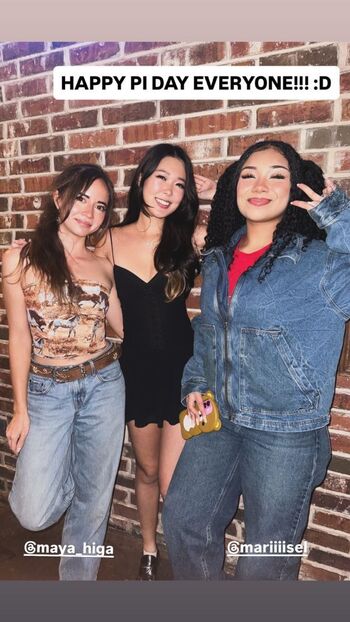 Full leaked Extraemily page private photo