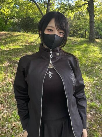 Full leaked Eye shiny private photo