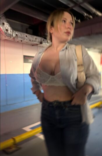Full leaked Ezginur demirci private photo