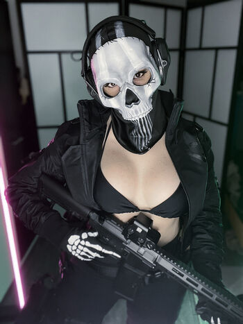 Full leaked Ezy summers cosplay private photo