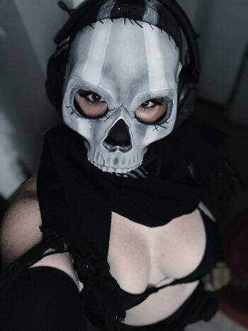 Full leaked Ezy summers cosplay private photo
