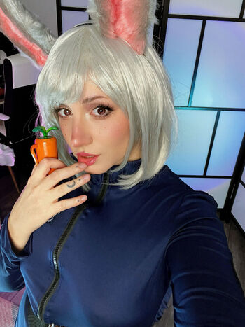 Full leaked Ezy summers cosplay page private photo