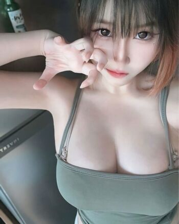 Full leaked F manatsanan private photo