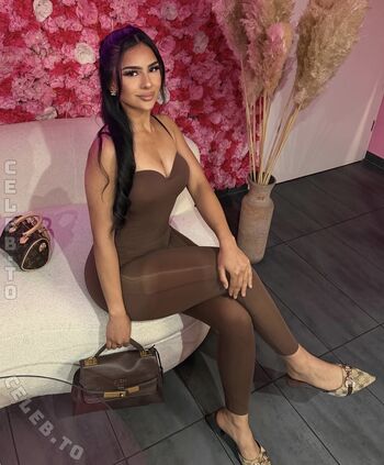 Full leaked Faatima aal private photo