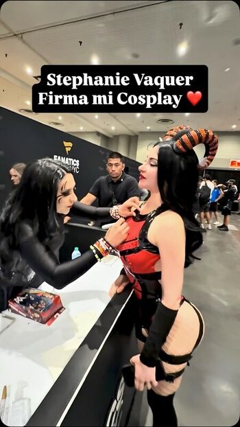 fabibiworldcosplay