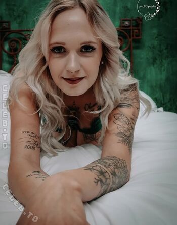 Full leaked Fabienne hlle private photo