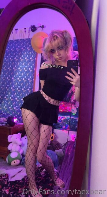 Full leaked Faebearx private photo