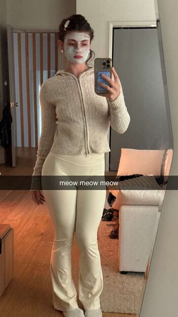 Full leaked Faith ordway private photo