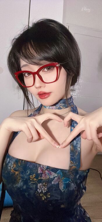 Full leaked Faixvey private photo
